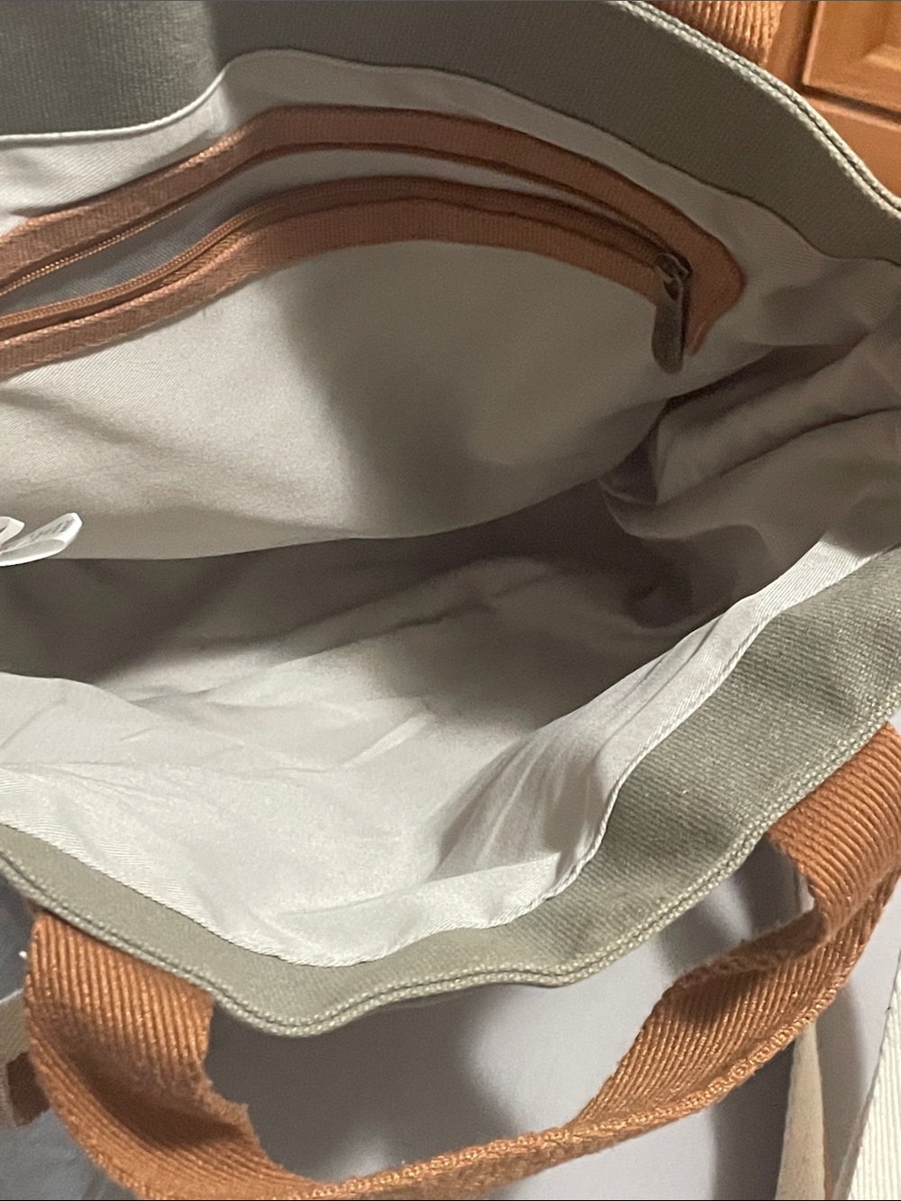 New without tags Thirty One Canvas Tote - Picture 6 of 6